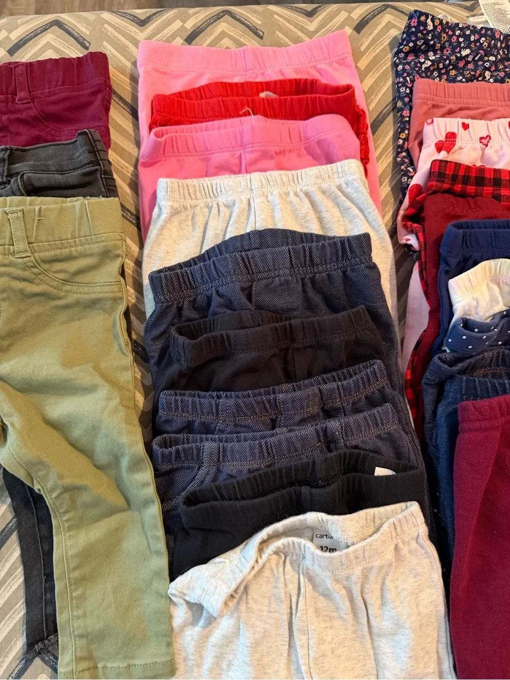 Bundle of kids leggings, sweats and jeans